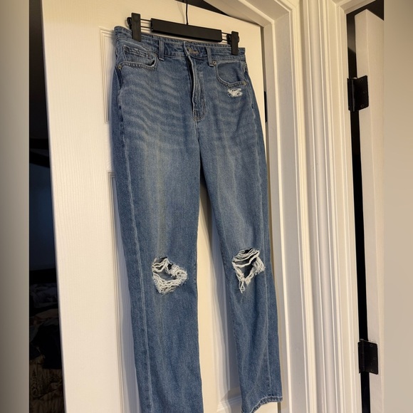 American Eagle straight jeans size 2R - Picture 2 of 4